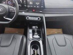 Lexus Elantra 2022 1.5L CVT GLX Elite Edition - фото 16