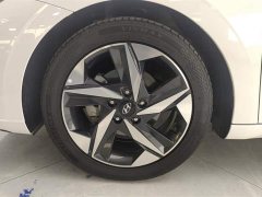 Lexus Elantra 2022 1.5L CVT GLX Elite Edition - фото 6