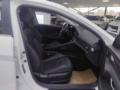 Lexus Elantra 2022 1.5L CVT GLX Elite Edition - фото 8