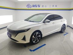 Changan UNI-V 2023 1.5T DCT Pilot Edition - фото 1