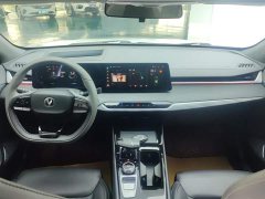 Changan UNI-V 2023 1.5T DCT Pilot Edition - фото 12