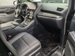 Lexus LM 2020 300h four-seat Royal Edition - фото 10