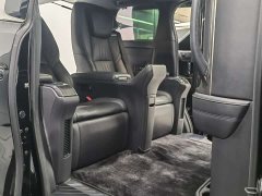 Lexus LM 2020 300h four-seat Royal Edition - фото 13