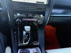 Lexus LM 2020 300h seven-seater elegant version - фото 9