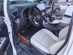 Lexus LM 2020 300h four-seat Royal Edition - фото 9