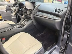 Lexus LM 2020 300h seven-seater elegant version - фото 10