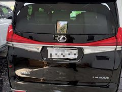 Lexus LM 2020 300h seven-seater elegant version - фото 16