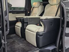 Lexus LM 2020 300h seven-seater elegant version - фото 9