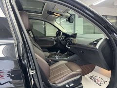 BMW X3 facelift xDrive28i M sports package - фото 11