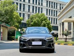 Audi A4L 40 TFSI Fashionable and Dynamic - фото 2