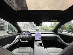 NIO ET5T 75kWh Touring - фото 17