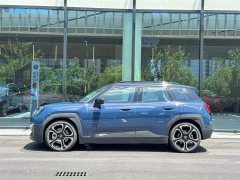 BMW MINI Aceman SE Artist - фото 6