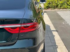 Jaguar XFL 2.0T P250 two-wheel drive exclusive luxury version - фото 19