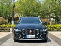 Jaguar XFL 2.0T P250 two-wheel drive exclusive luxury version - фото 2