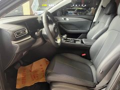 Geely Emgrand 5th Gen 1.5T DCT Premium - фото 4