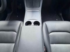Tesla Model Y 2024 rear-wheel drive version - фото 8