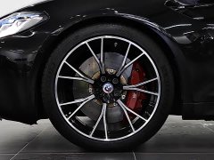 BMW M5 - фото 8