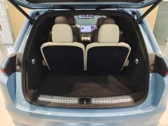 Li Auto Ideal L8 Ultra - фото 12