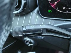 Mercedes-Benz C-Class 2023 facelift C 200 L sports version - фото 19