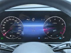 Mercedes-Benz C-Class 2023 facelift C 200 L sports version - фото 7