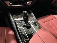 BMW 5 Series facelift 525Li M Sports Package - фото 12