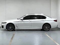 BMW 5 Series facelift 525Li M Sports Package - фото 2