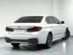 BMW 5 Series facelift 525Li M Sports Package - фото 3