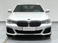 BMW 5 Series facelift 525Li M Sports Package - фото 4