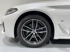 BMW 5 Series facelift 525Li M Sports Package - фото 5