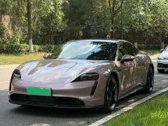 Porsche Taycan - фото 1