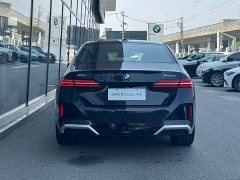 BMW 5 Series 530Li Exclusive M Sports Package - фото 3