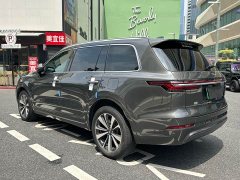 Li Auto Ideal ONE 2020 extended range 6-seater version - фото 11