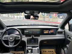 Li Auto Ideal ONE 2020 extended range 6-seater version - фото 7