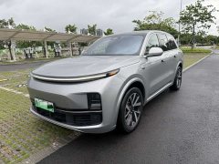 Li Auto Ideal L8 Pro - фото 2