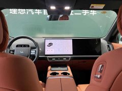 Li Auto Ideal L8 Ultra smart refresh version - фото 9