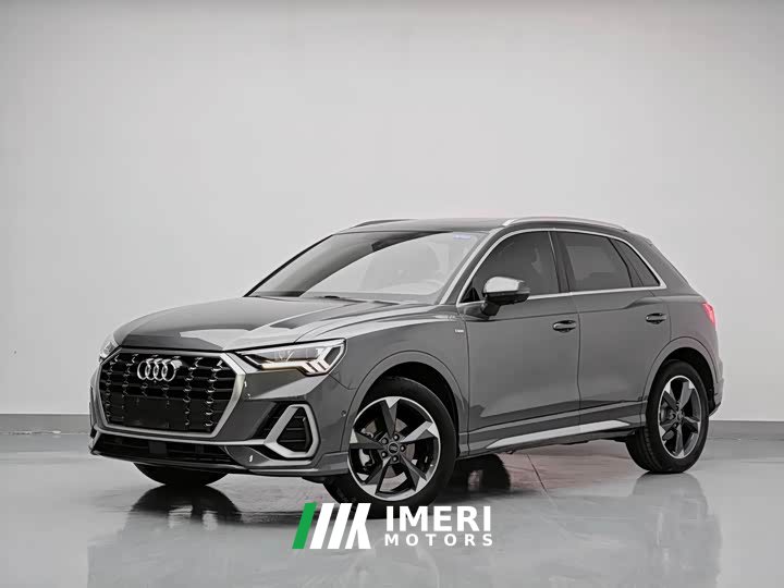 Audi Q3 35 TFSI Fashionable and Dynamic (1.4T) - автомобиль из Китая