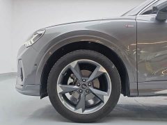 Audi Q3 35 TFSI Fashionable and Dynamic (1.4T) - фото 7