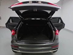 Audi Q3 35 TFSI Fashionable and Dynamic (1.4T) - фото 8