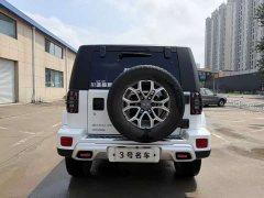 Beijing off-road BJ40 2.0T pays tribute to 2020 Honor Edition - фото 2