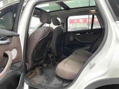 BMW X1 sDrive20Li fashionable - фото 10