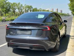 Tesla Model 3 long range all-wheel drive version - фото 8