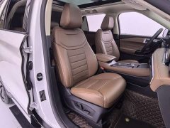 Ford Explorer EcoBoost 285 four-wheel drive style plus version 7 seats - фото 14