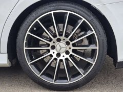 Mercedes-Benz Mercedes-AMG A-Class 2020 AMG A 35 L 4MATIC - фото 8