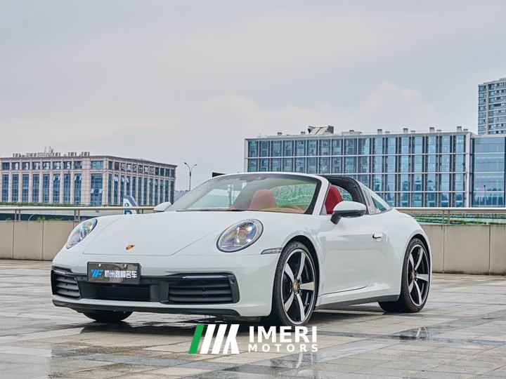 Porsche 911 2023 Targa 4 3.0T - автомобиль из Китая