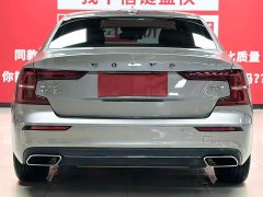 Volvo S60 T4 Momentum Luxury Edition - фото 5