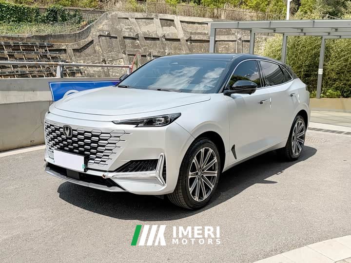 Changan UNI-K 2.0T two-wheel drive joy collar - автомобиль из Китая