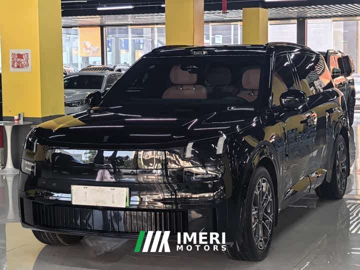 Lynk & Co 900 2.0T Ultra 6-seater - автомобиль из Китая