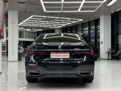 BMW 7 Series 2021 740Li Leading M Sports Package - фото 5