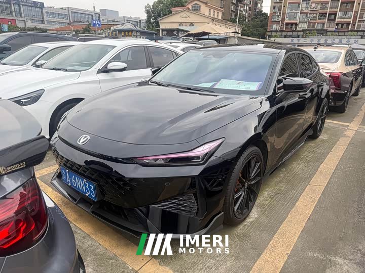 Changan UNI-V 1.5T 500Bar distinguished sports - автомобиль из Китая