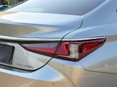 Lexus ES 200 Excellence Edition - фото 18